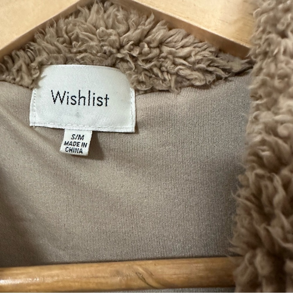Ultra Cozy Chevron Faux Fur Fuzzy Bomber Jacket | Like New - Picture 2 of 12